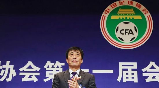 娇妻满足我绿帽淫