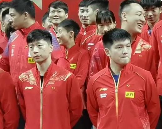国产黑丝一区