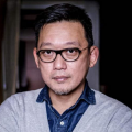 动漫人物桶动漫人物免费观看照片